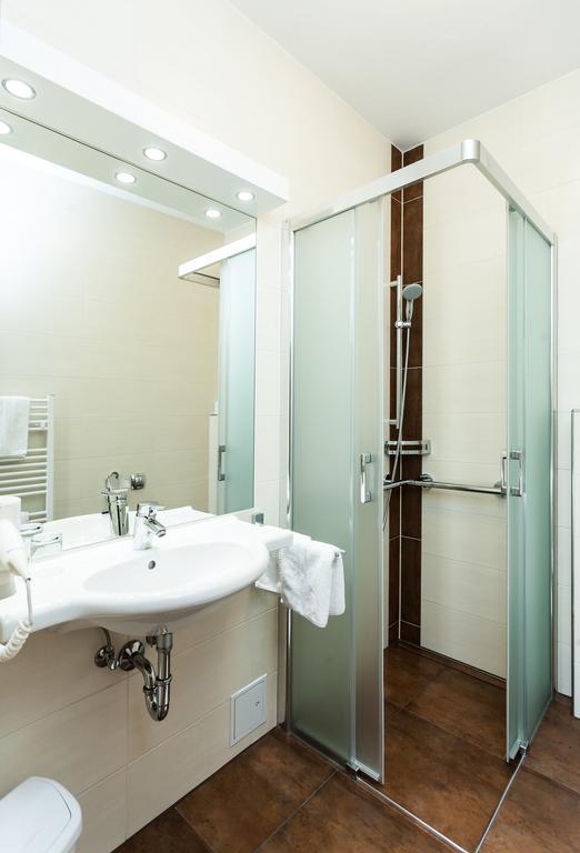 Gaestehaus Ferk - Fruehstueckspension, Bed & Breakfast Bad Radkersburg Quarto foto